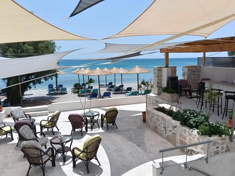 Restaurant/places to eat, Day, View (from property/room), Beach, Sea view, sunbed