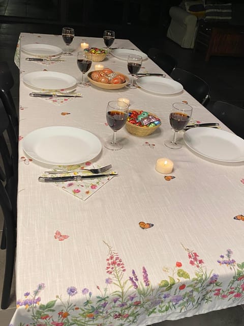 Dining area, Breakfast