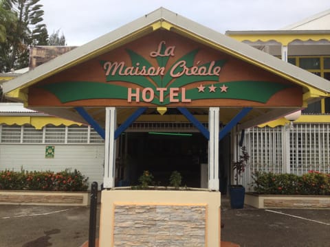 Facade/entrance, Property logo or sign