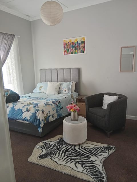 Lucian Bed and Breakfast Bed and Breakfast in Cape Town