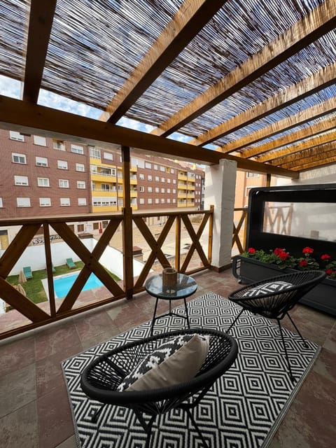 Balcony/Terrace, Balcony/Terrace, Pool view