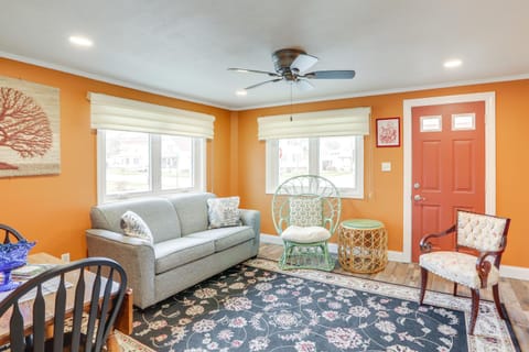 1 Block to Beach Home with Hot Tub in Port Clinton! House in Port Clinton