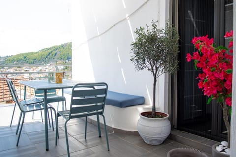 Natural landscape, View (from property/room), Seating area, Mountain view
