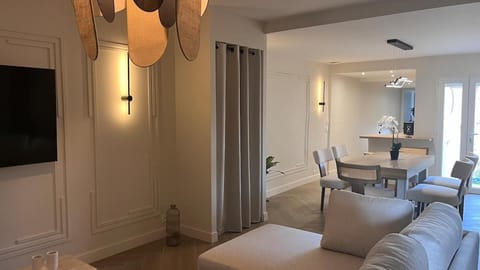 Maison élégante & jardin privé House in Valréas