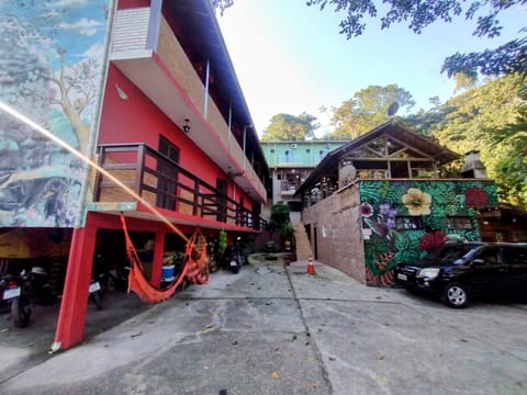 Property building, Seating area, Parking