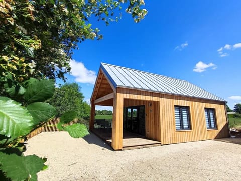 Le chalet de Joyce spa et piscine Chalet in Brittany