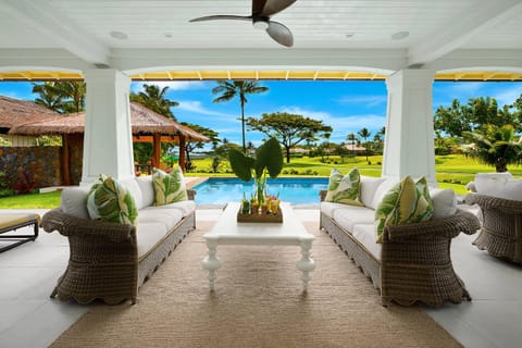 Hale Maia at Kukui ula - Elegant Pool Retreat with Golf Views in Poipu House in Poipu