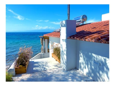 Lighthouse House in Thasos