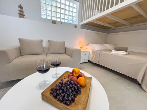 Living room, Bedroom