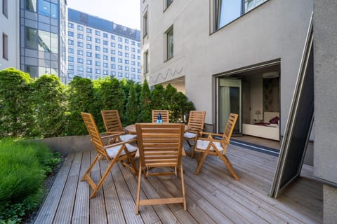 Patio, Spring, Day, Garden, View (from property/room), Balcony/Terrace, Seating area, sunbed