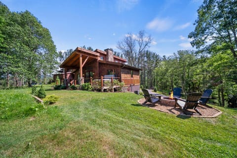 Buddys Cabin Cabin in Watauga