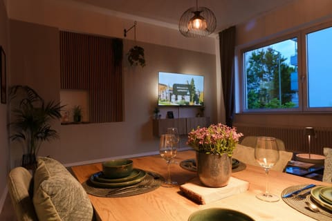 View (from property/room), Living room, Dining area