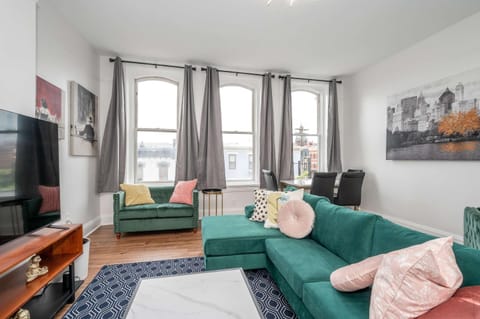 The Heart of Madison Suites House in Covington