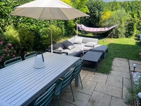 Gleizé cottage House in Villefranche-sur-Saone