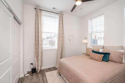 New Listing - Covington Charm Suites House in Covington