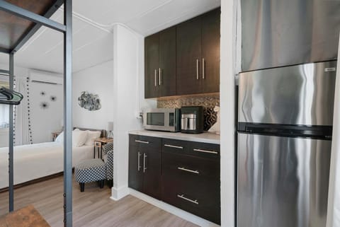 Chic City Retreat 93B Apartment in Ohio