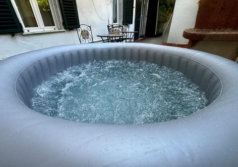 Day, Garden, Hot Tub, Garden view, Swimming pool