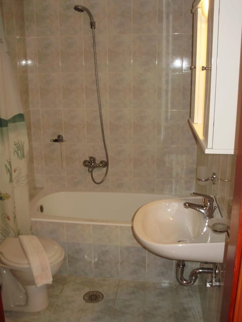 Tarsanas Beach Apartment hotel in Samos, Greece