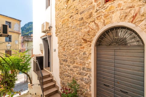 Il Filo Azzurro Ulassai House in Sardinia