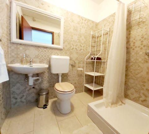 Olive tree Apartment in Murter