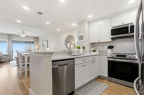 Kitchen or kitchenette, kitchen