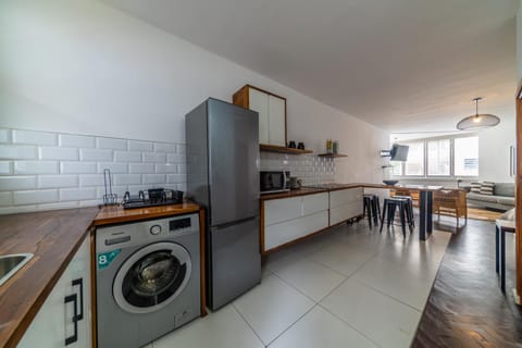 Cape & Calm 29 Blue Waters Apartment in Sea Point