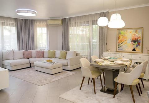 Living room, Seating area, Dining area