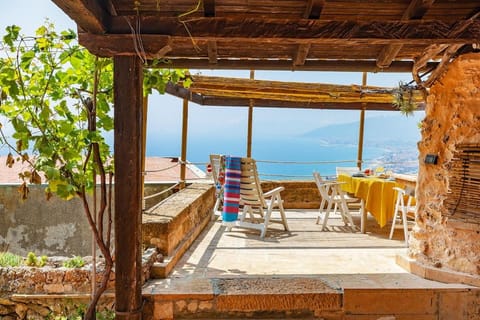 Dimora Concept - Il Trinchetto - Free parking House in Borgio Verezzi