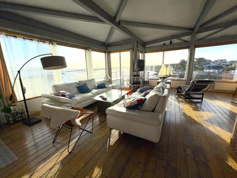 TV and multimedia, View (from property/room), Living room