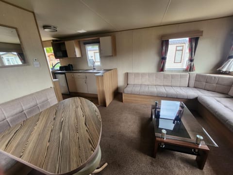 Kitchen or kitchenette, Living room, Seating area, furniture