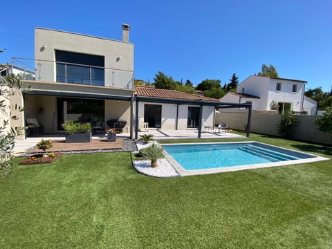 Patio, Garden view, Pool view, Swimming pool