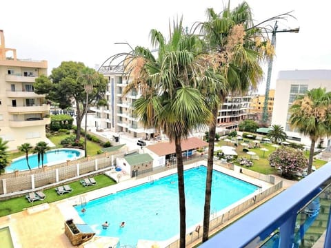 Balcony/Terrace, Pool view, Swimming pool
