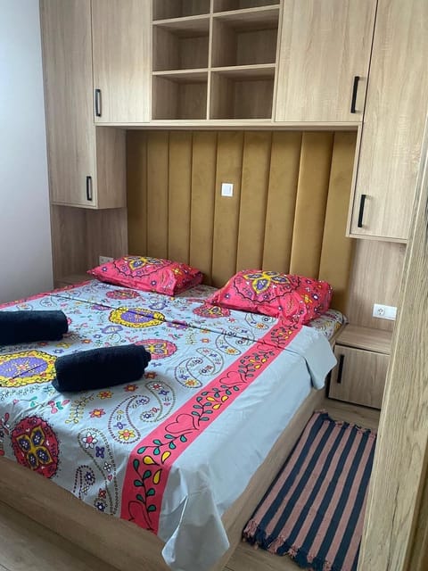 Bed, Photo of the whole room, Bedroom, towels, wardrobe