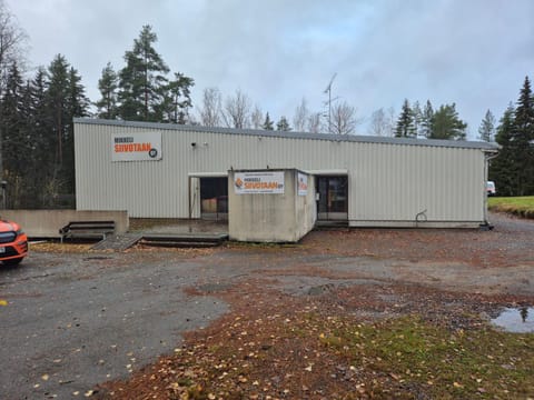 NATO bunker with nice bed and appliancies Apartment in Finland