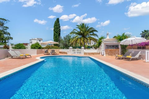 Swimming pool, Swimming pool, sunbed