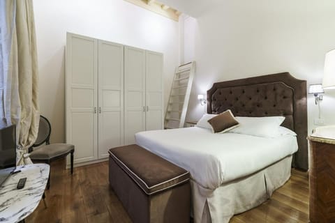 Luxury Nest in Historic Florence Apartment in Florence