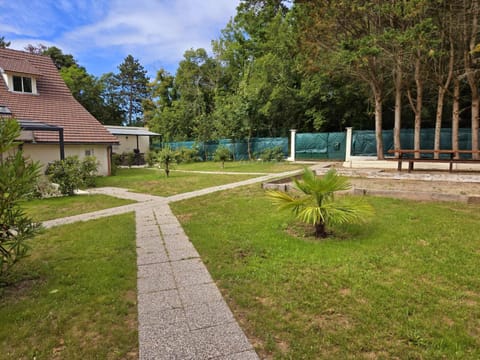 Résidence des Fleurs Apartment in Cabourg