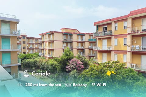 Balcony/Terrace, City view, Garden view