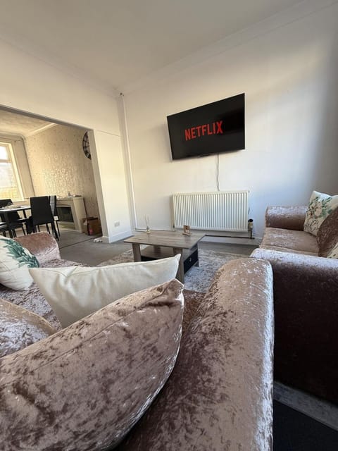 Cleethorpes Contractor stays - long term discounts Apartment in Cleethorpes