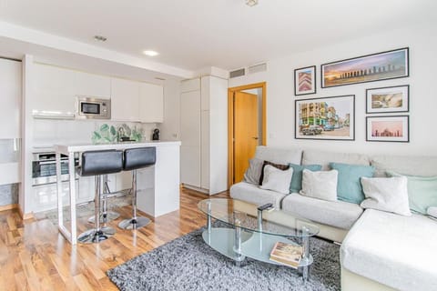 Kitchen or kitchenette, Living room