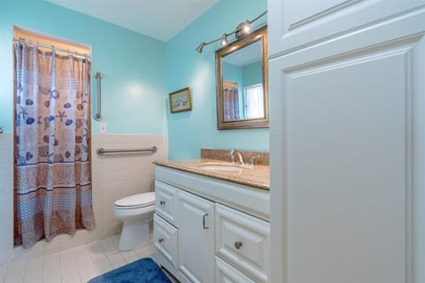 Casa Tranquilo - Waterfront Pool Home, 80' Dock House in Marathon