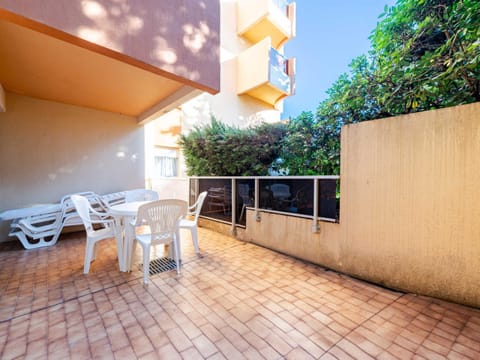 Studio pour 4 avec Wi-Fi illimité, vue mer depuis la terrasse - FR-1-827-40 Apartment in Roquebrune-Cap-Martin