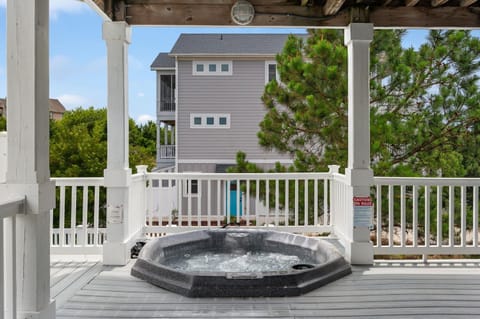 CC230 A Shore Thing House in Corolla