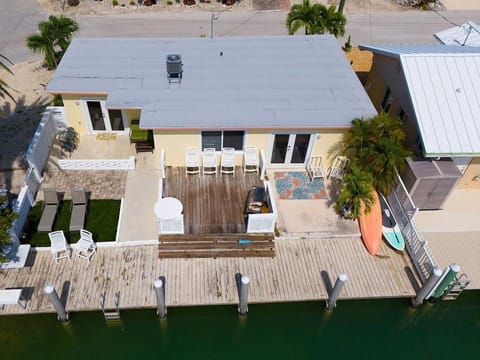 Marlin Manor - Waterfront Home, 55' Dock, 2min to Open Ocean! House in Marathon