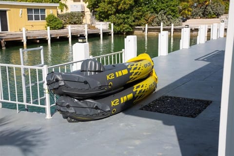 Reel Deal - Waterfront Pool Home, 76' Dock House in Marathon