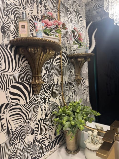 J and M on Capital Boutique Guesthouse Bed and Breakfast in Frankfort