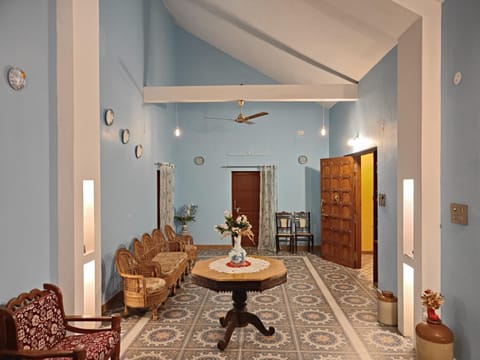 Communal lounge/ TV room, Living room