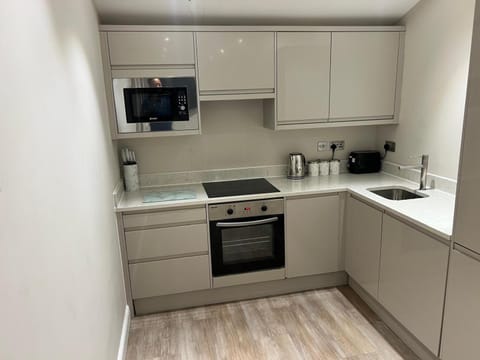 Coffee/tea facilities, Kitchen or kitchenette