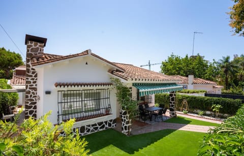 Property building, Garden, Garden view, Inner courtyard view