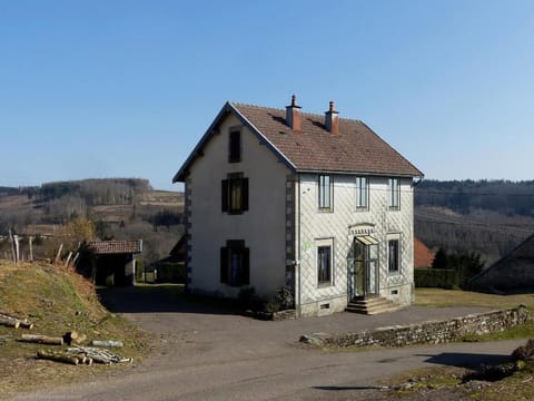 Gîte Authentique dans le Parc Régional, Animaux Acceptés - FR-1-583-464 House in Vosges
